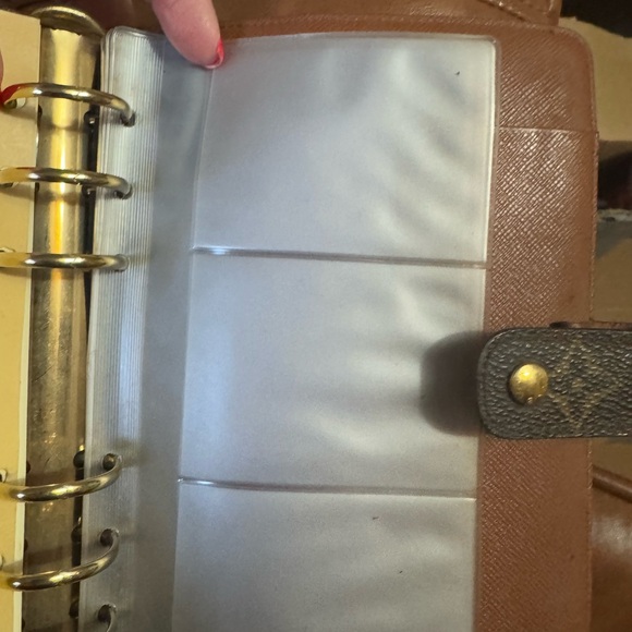 Louis Vuitton Monogram Agenda Cover - Picture 11 of 12